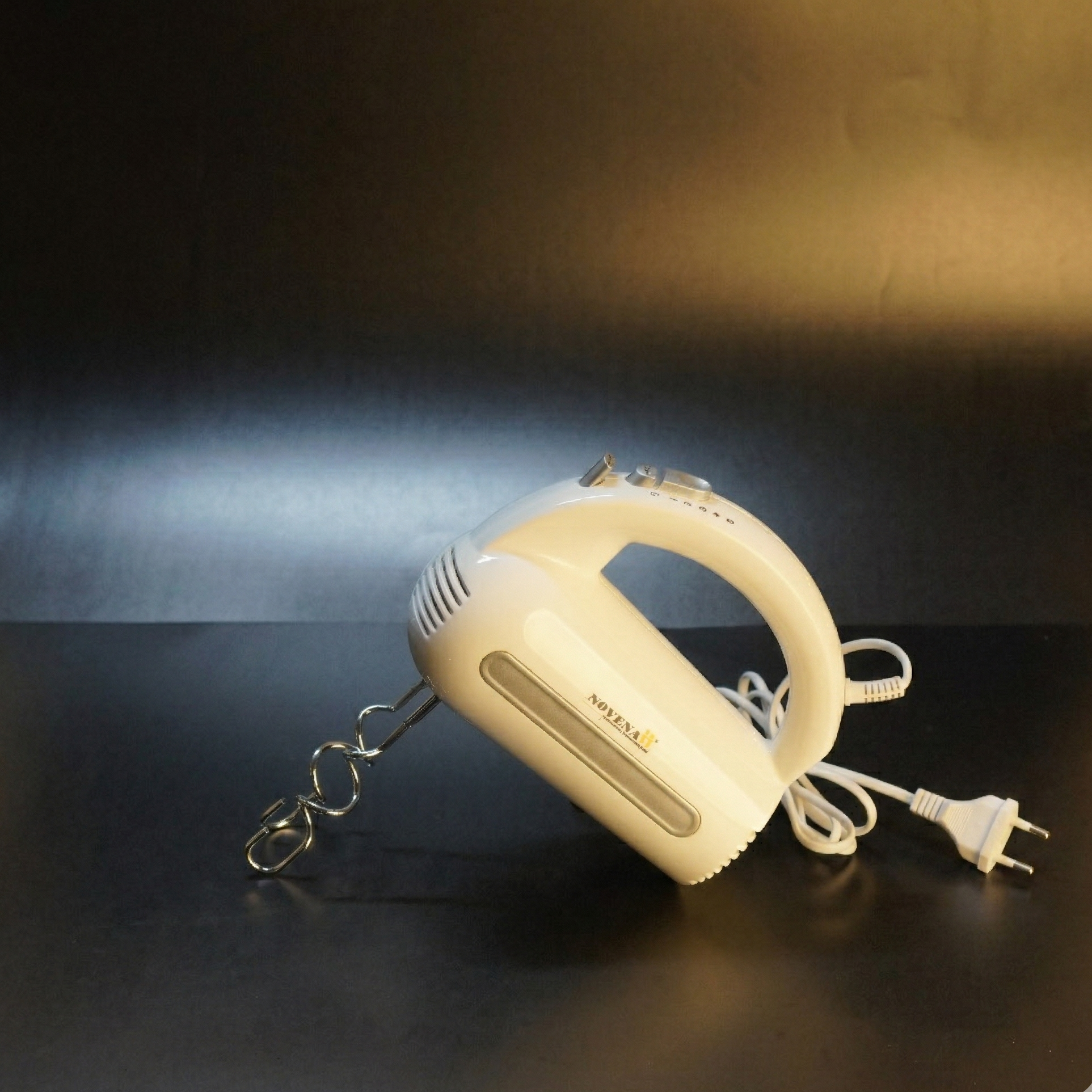 Novena NM-73 Hand Mixer 300W
