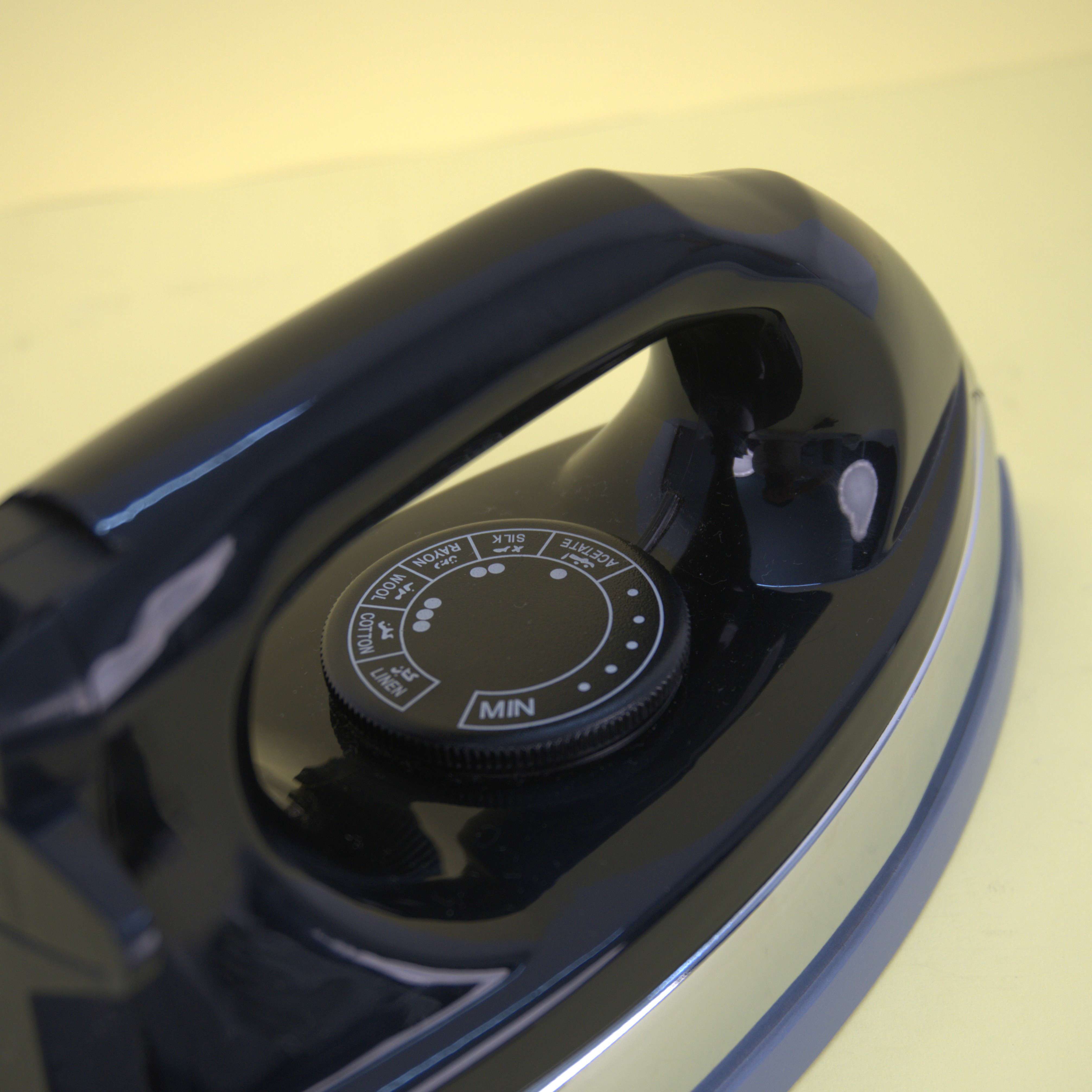 Novena Black Berry Automatic Dry Iron (NI-1184)