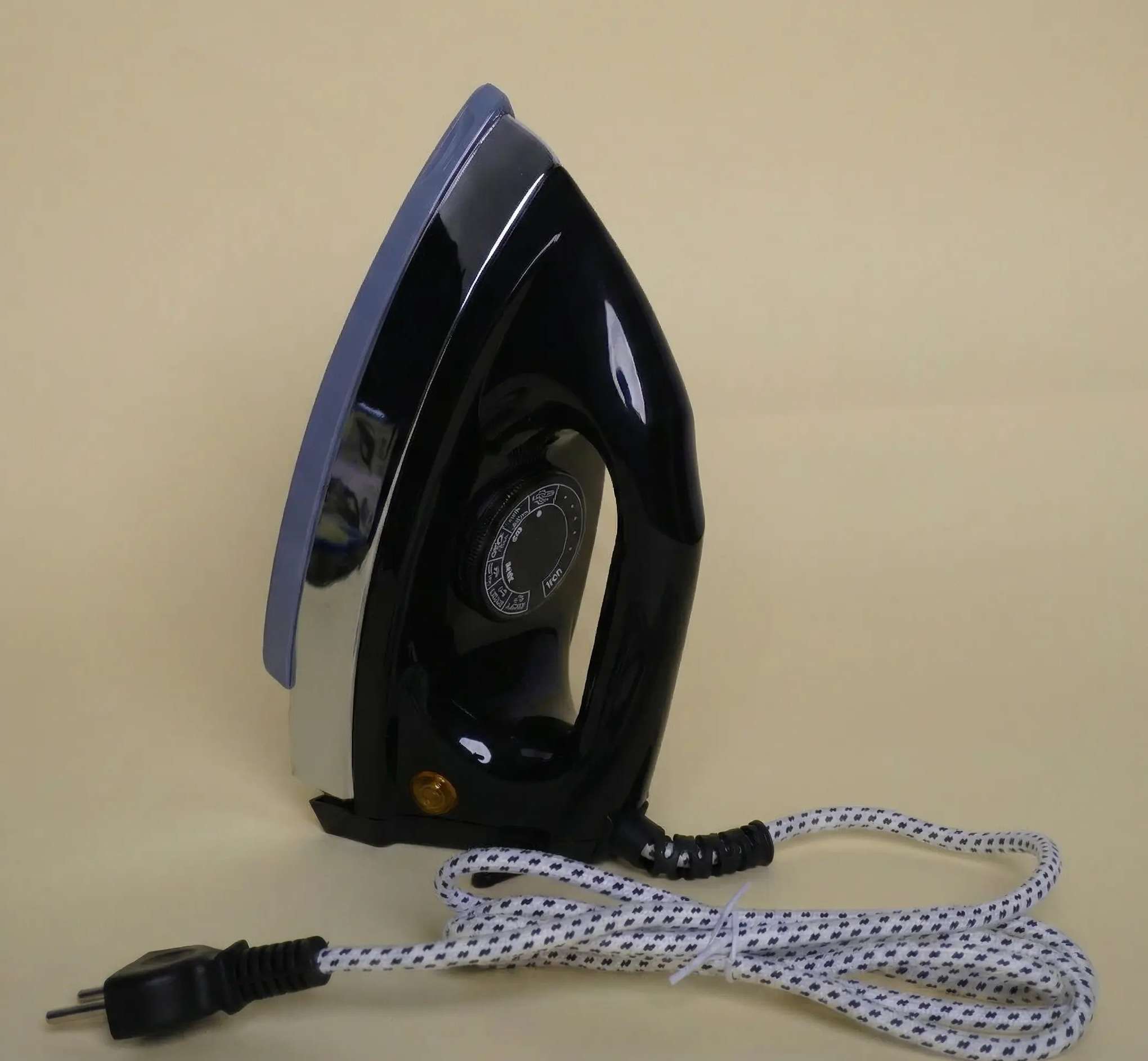 Novena Black Berry Automatic Dry Iron (NI-1184)