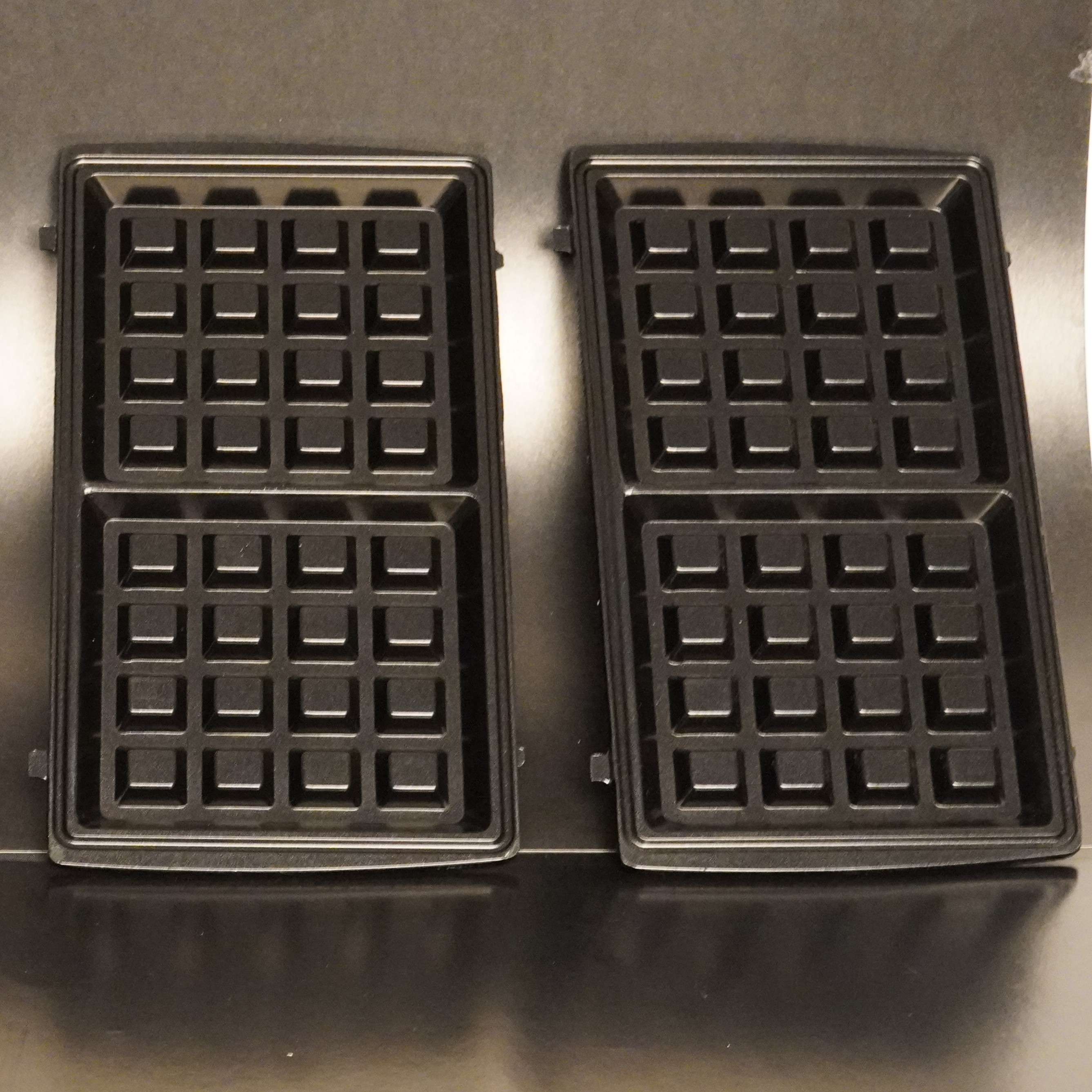 Novena NSWM-2025 Double Waffle & Sandwich Maker – 850W, 2-in-1 Family Fun Machine with Non-Stick Interchangeable Plates