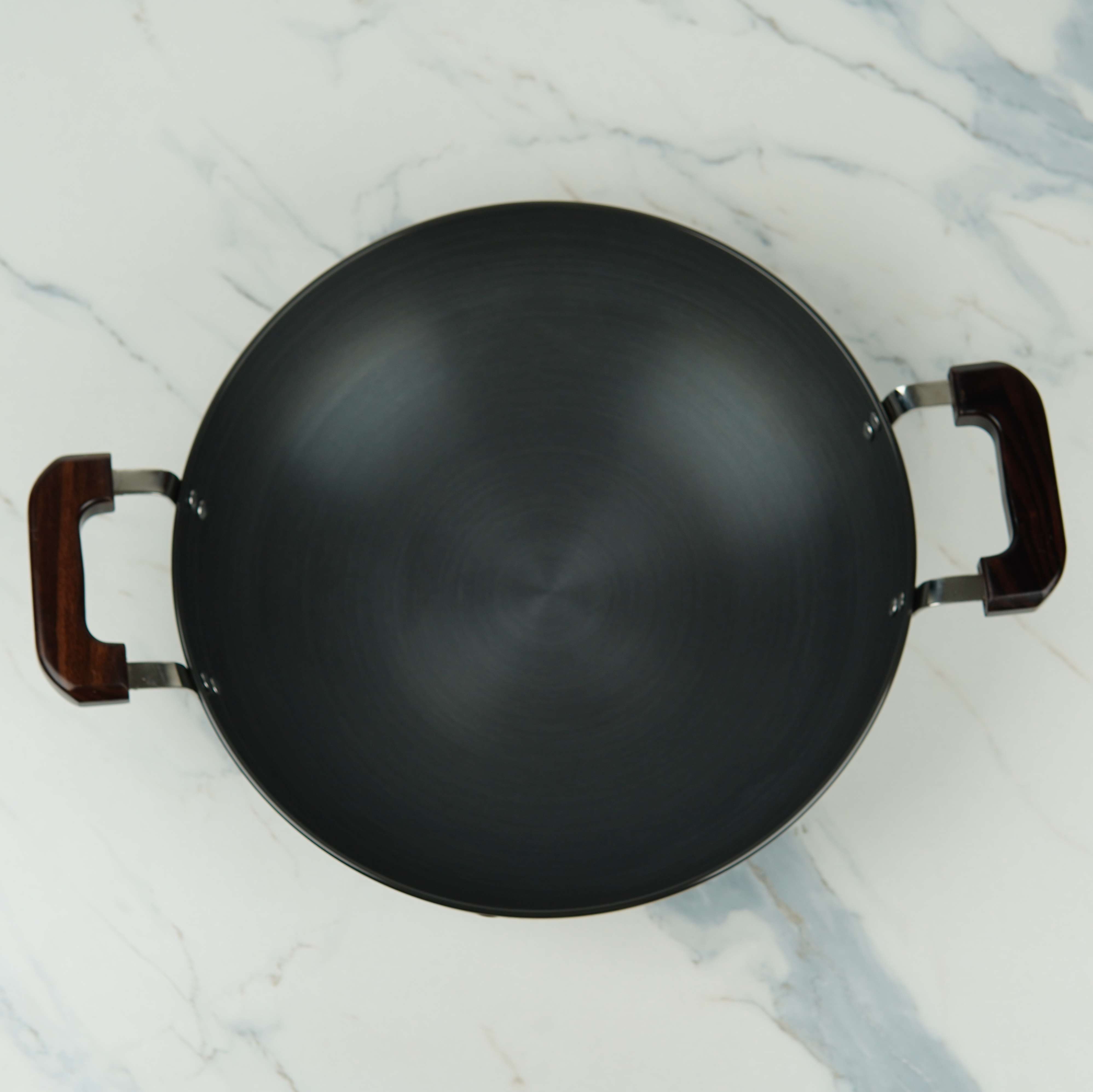 Hawkins Futura Hard Anodized Deep Fry Pan – 2.5L