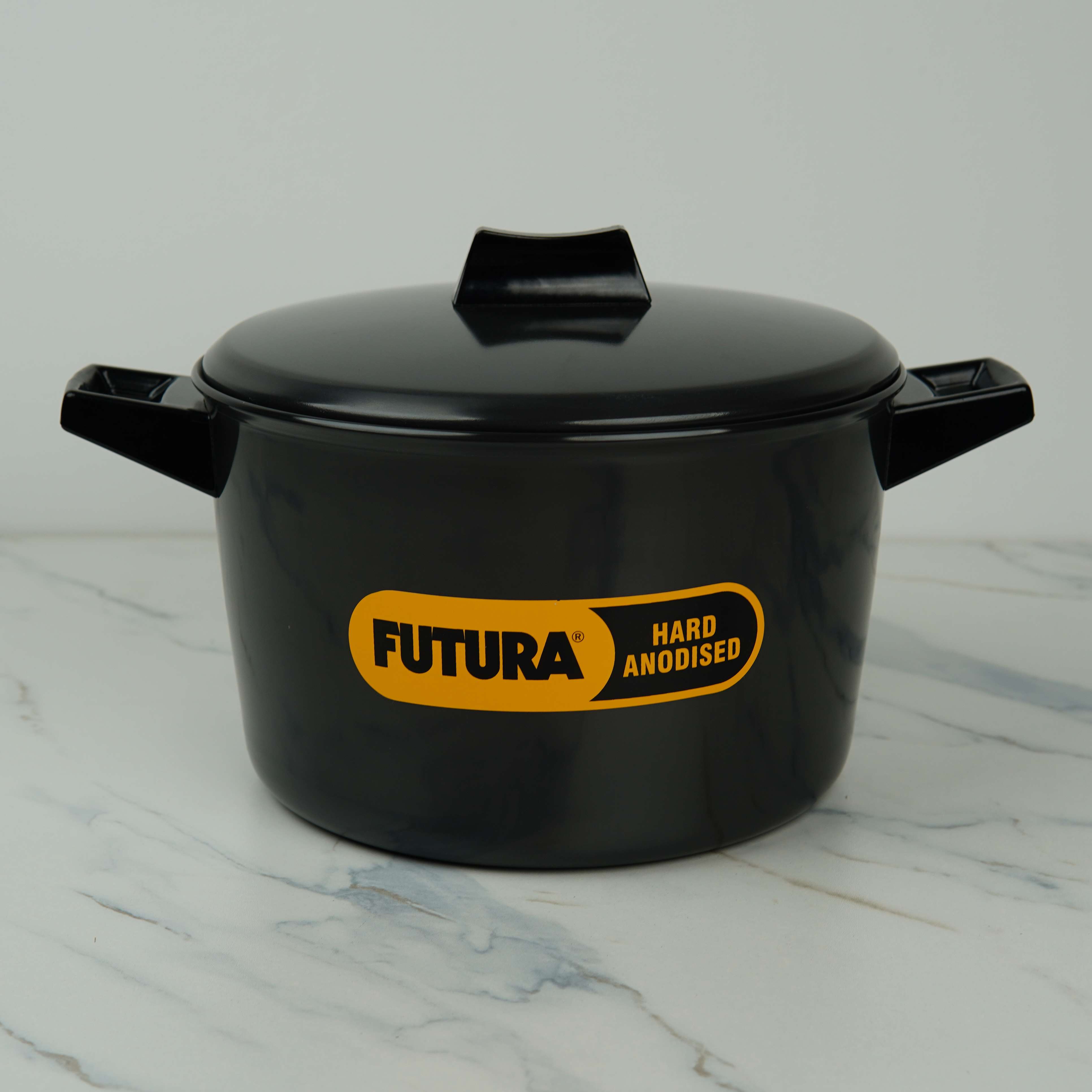 Hawkins Futura Hard Anodized Cook & Serve Bowl – 4L