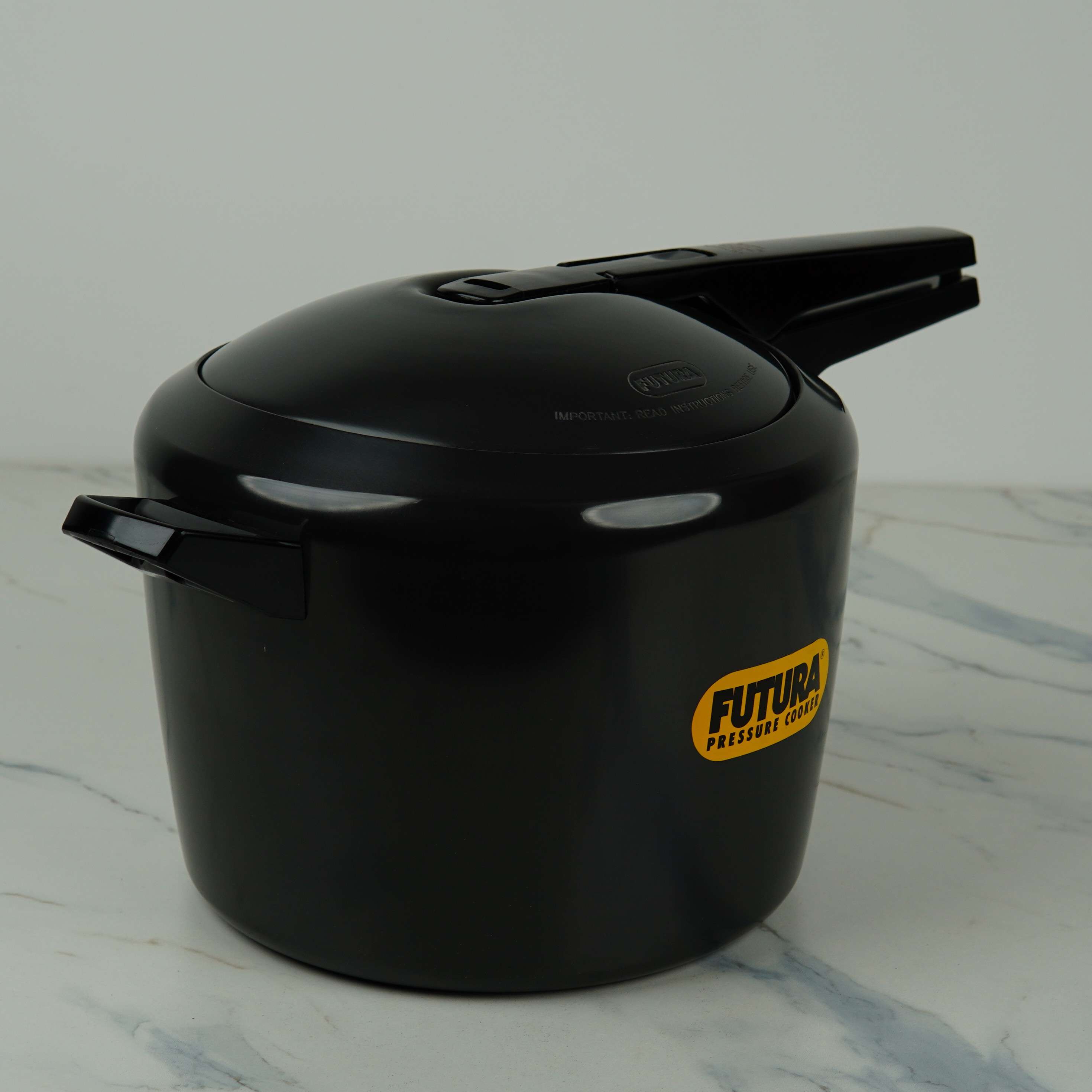 Hawkins Futura Premium Hard Anodized Pressure Cooker 9L