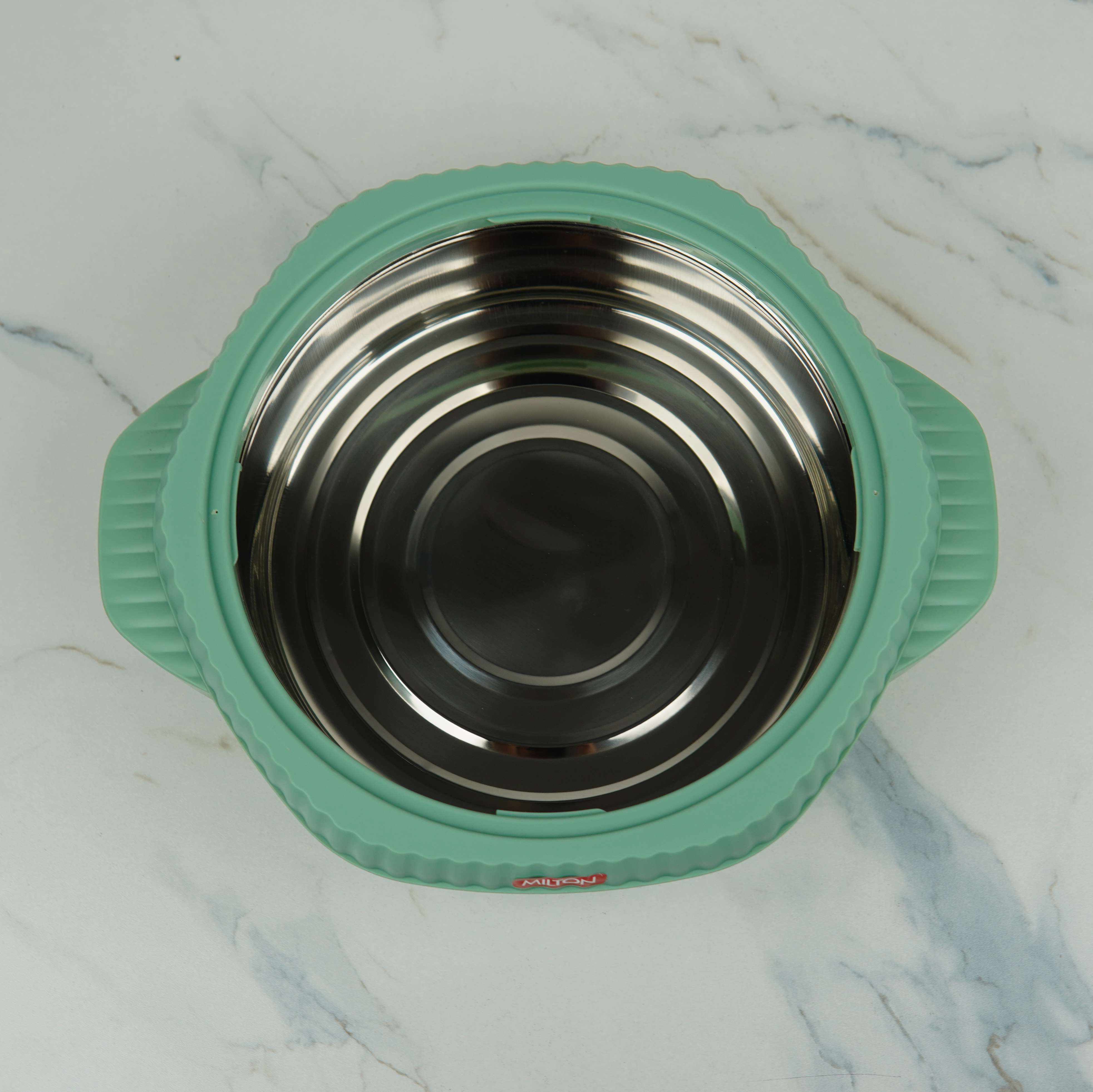 MILTON Oyster 2500 Designer Insulated Casserole - 2.5L Hot Pot with Wooden Handle (Mint Green) - 50 Years Special Edition