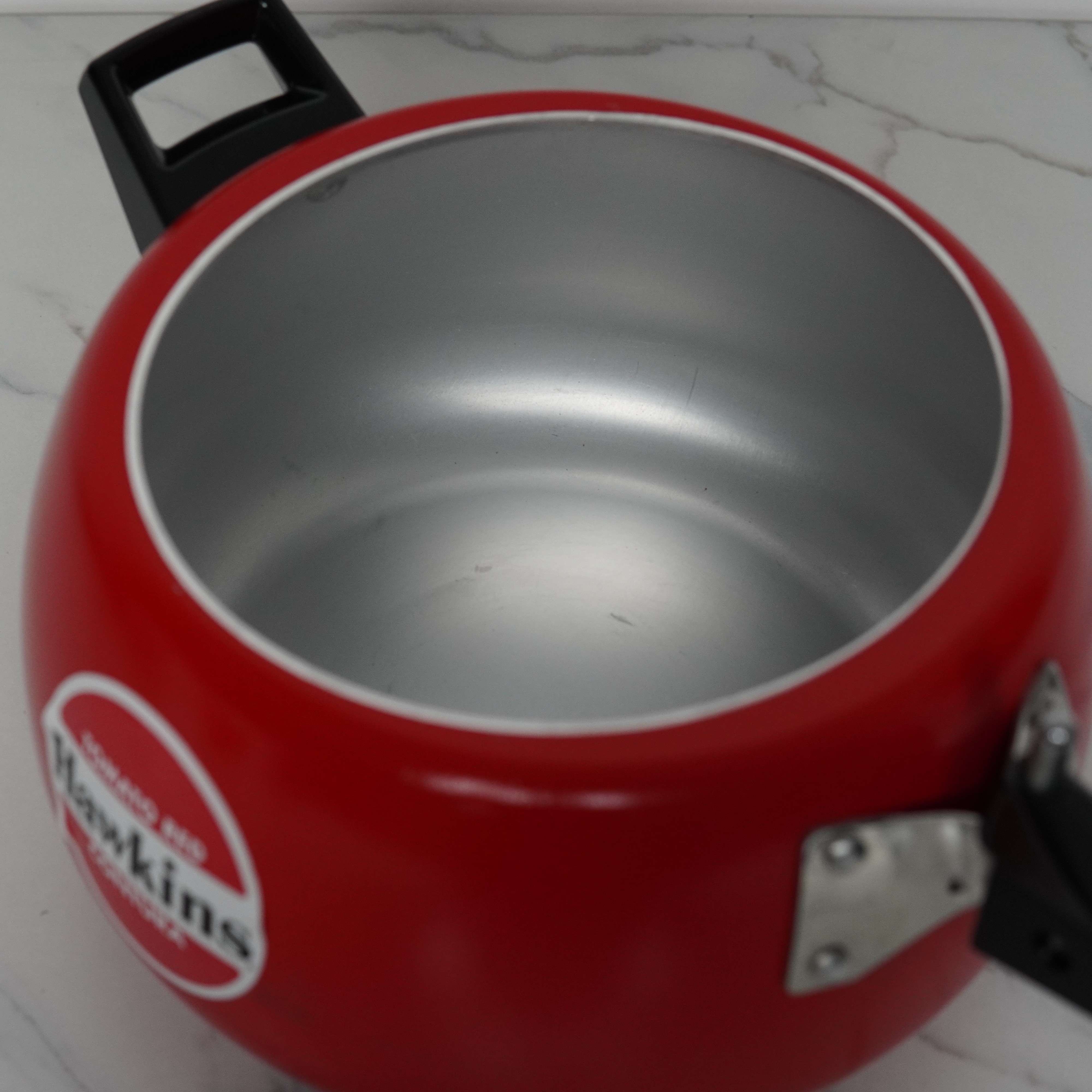 Hawkins Contura Ceramic Virgin Aluminum Pressure Cooker – 5L