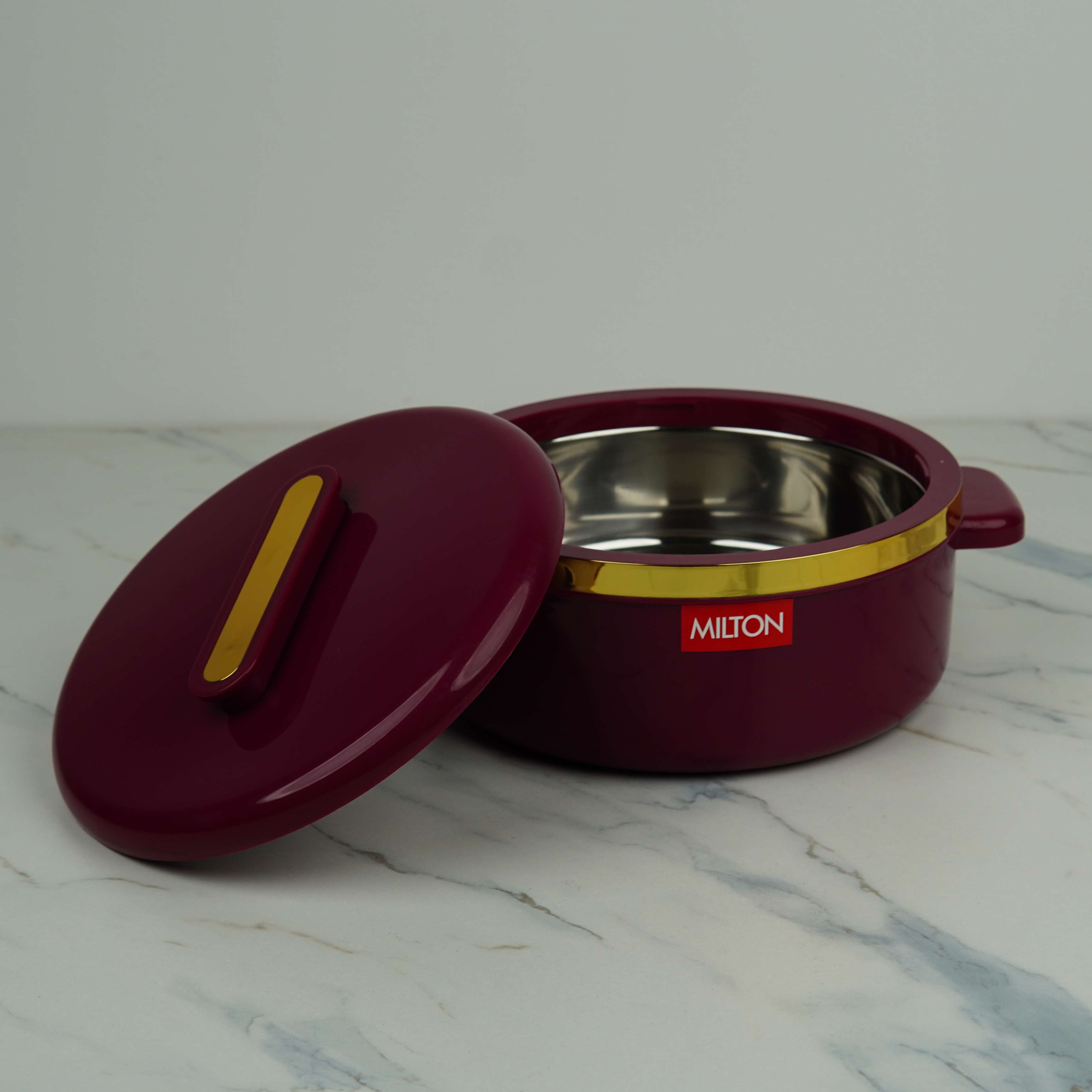 MILTON CURVE 2000 Thermoware Insulated Casserole - 2L | PU Insulated | BPA Free | Hot & Cold Storage
