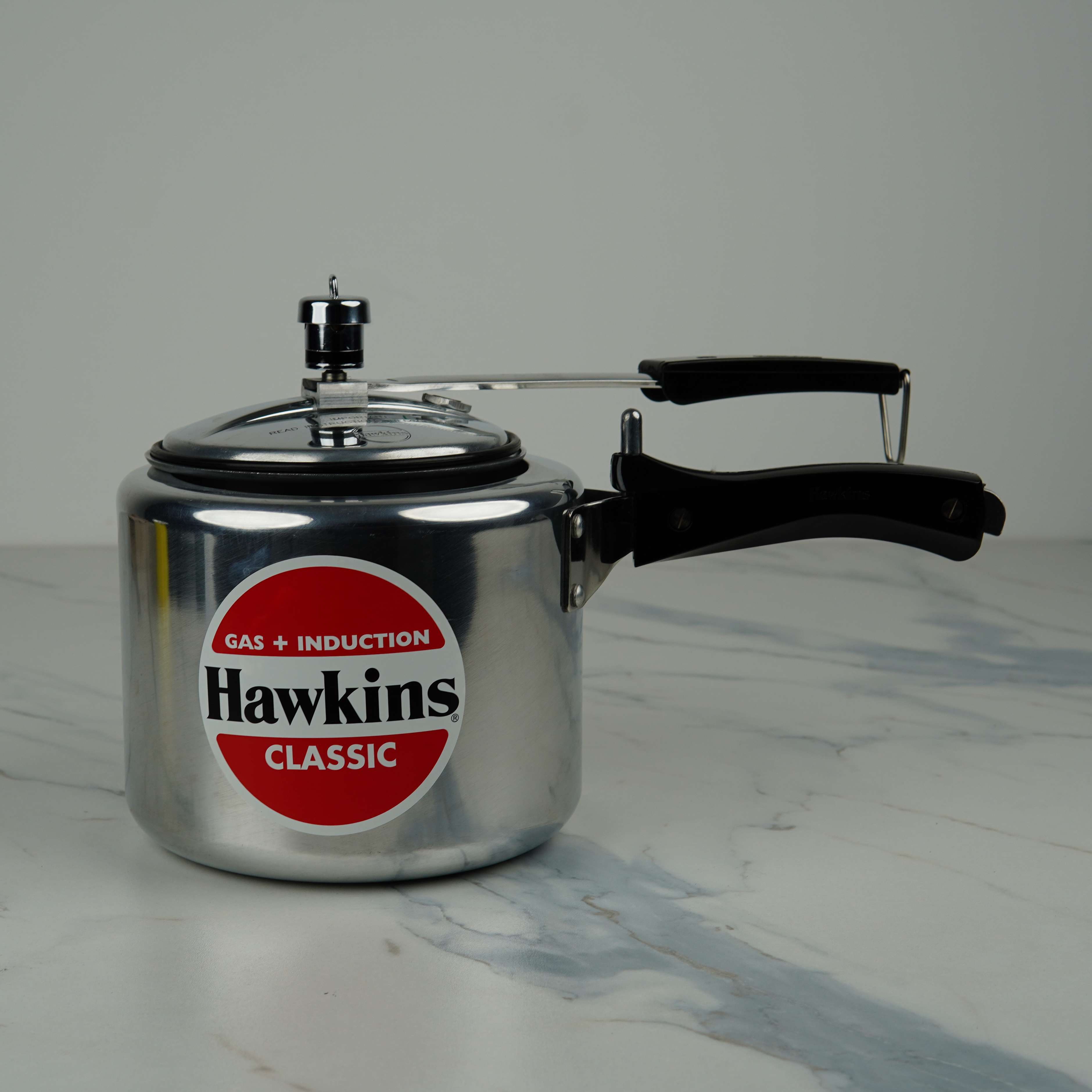 Hawkins Classic Induction Pressure Cooker - 4L | Gas + Induction Compatible