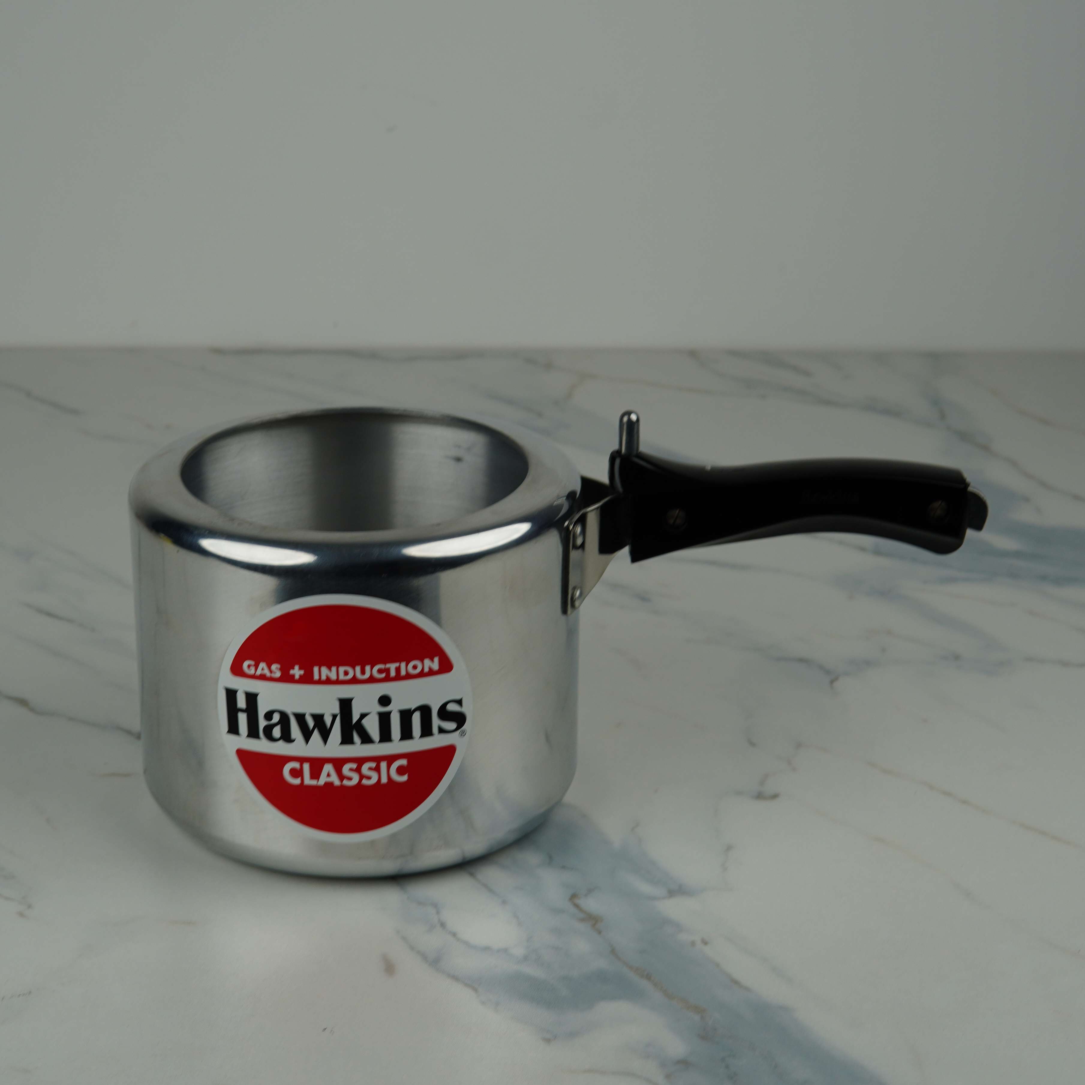 Hawkins Classic Induction Pressure Cooker - 4L | Gas + Induction Compatible