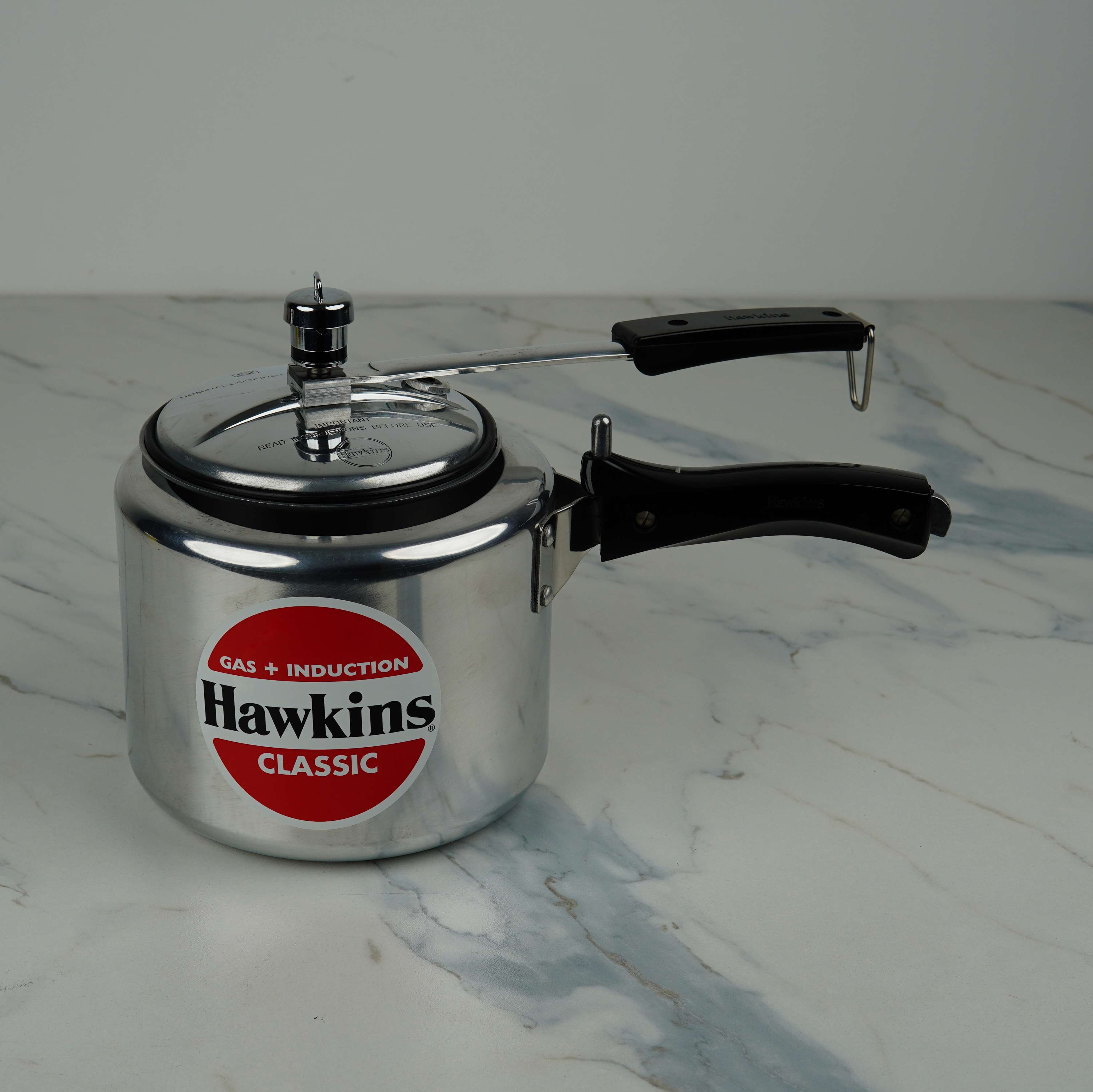 Hawkins Classic Induction Pressure Cooker - 4L | Gas + Induction Compatible