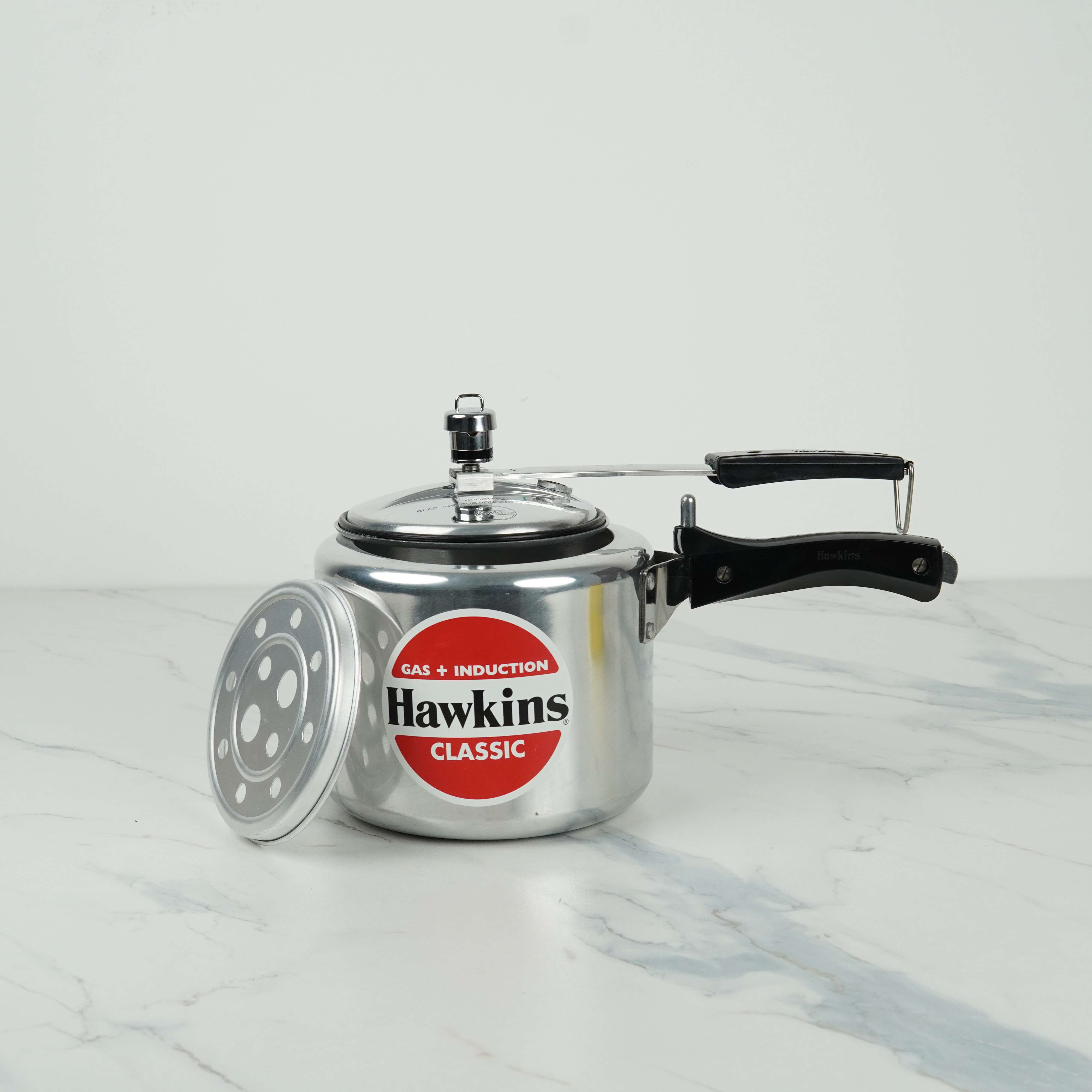 Hawkins Classic Induction Pressure Cooker - 3L | Gas + Induction Compatible