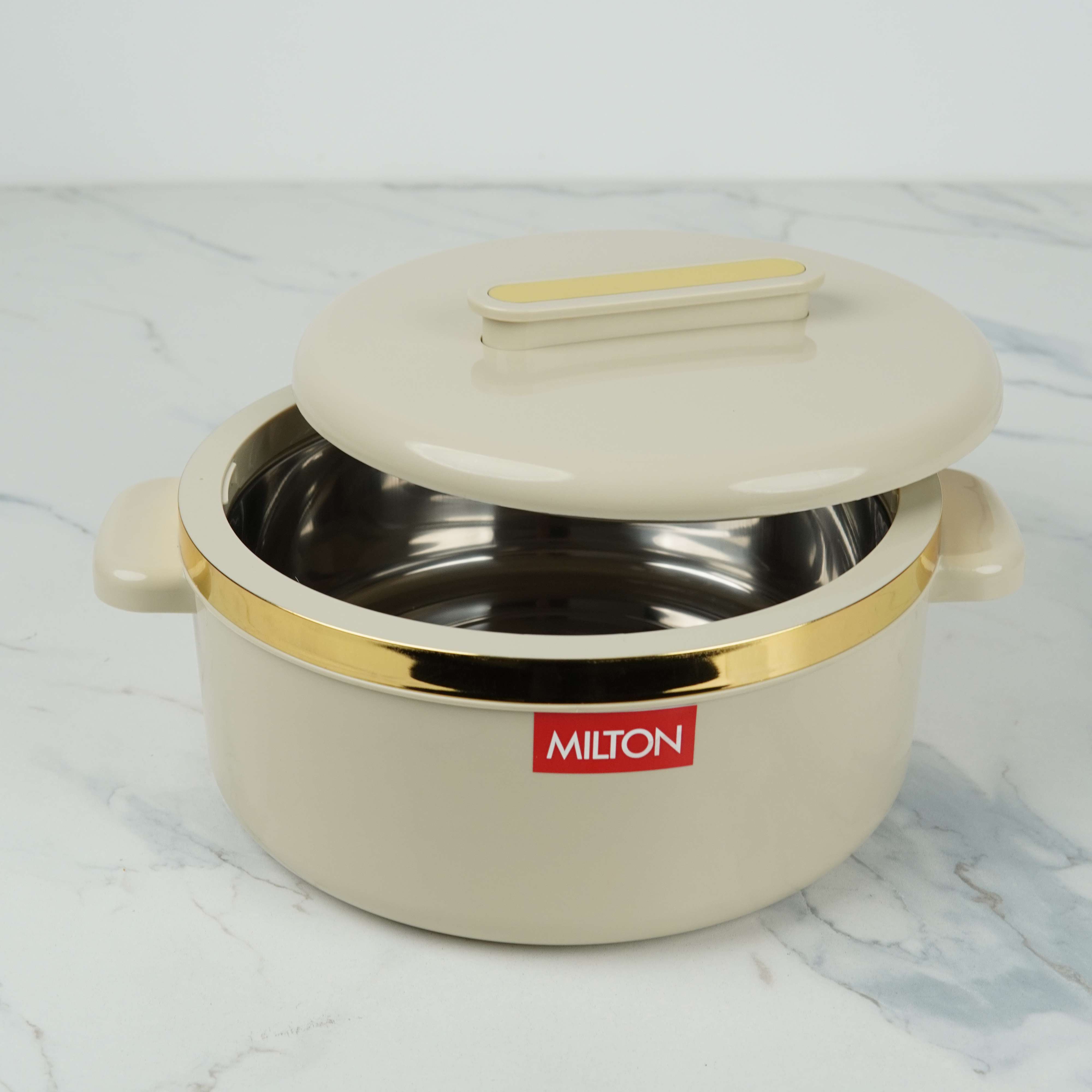 MILTON CURVE 2500 Thermoware Insulated Casserole - 2.5L with Golden Accent Band (Mint Green) - 50 Years Collection