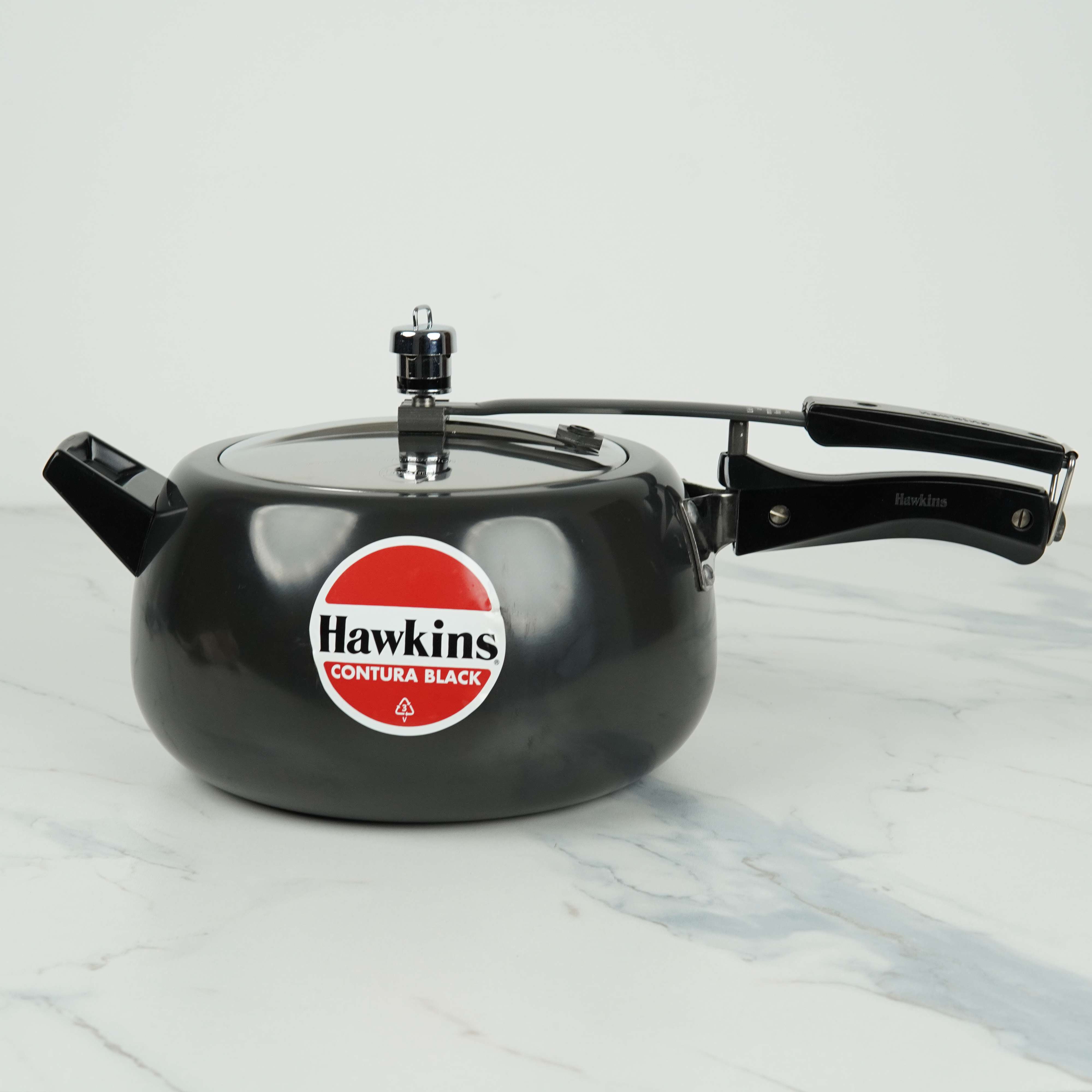 Hawkins Contura Hard Anodized Pressure Cooker – 2L