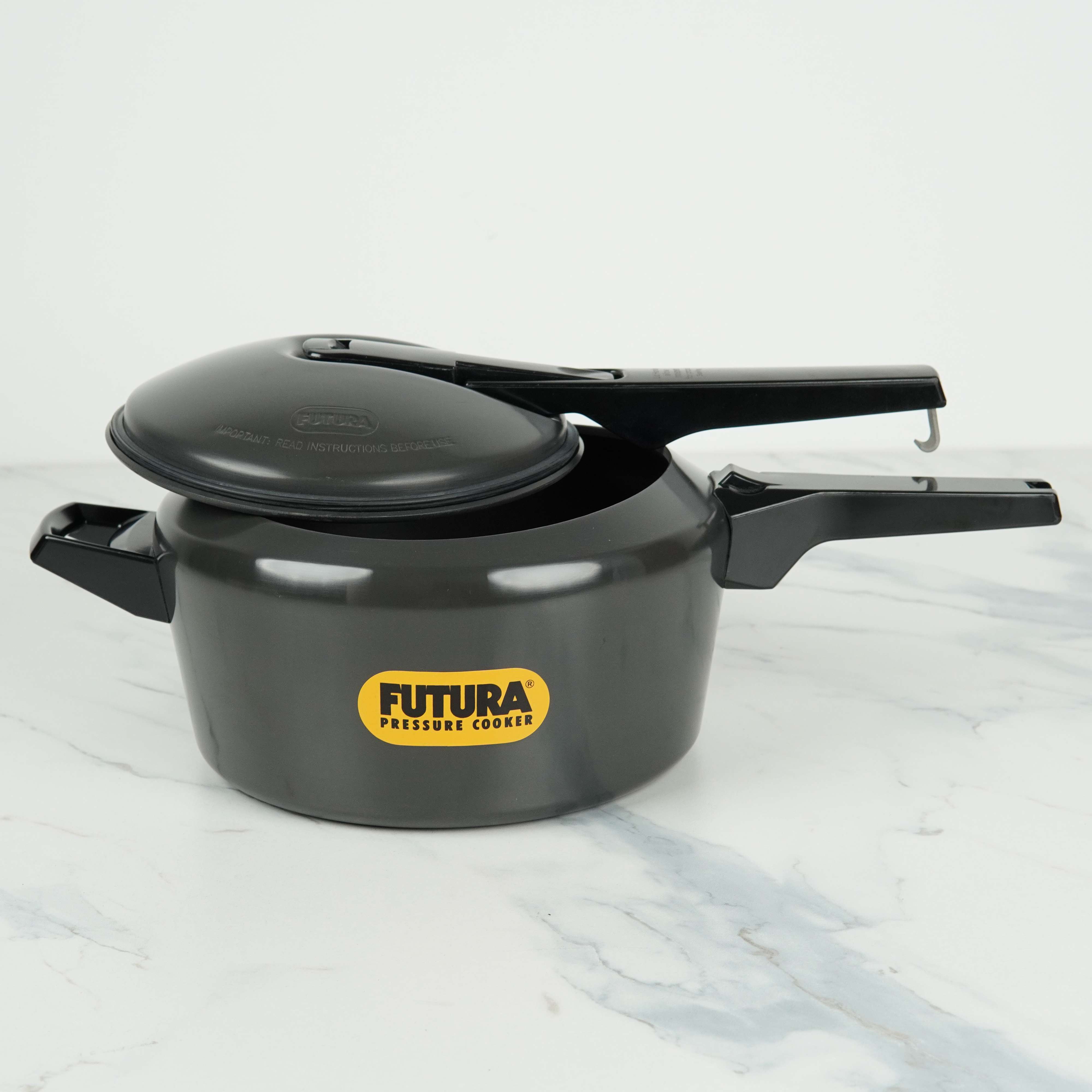 Hawkins Futura Premium Hard Anodized Pressure Cooker 4L