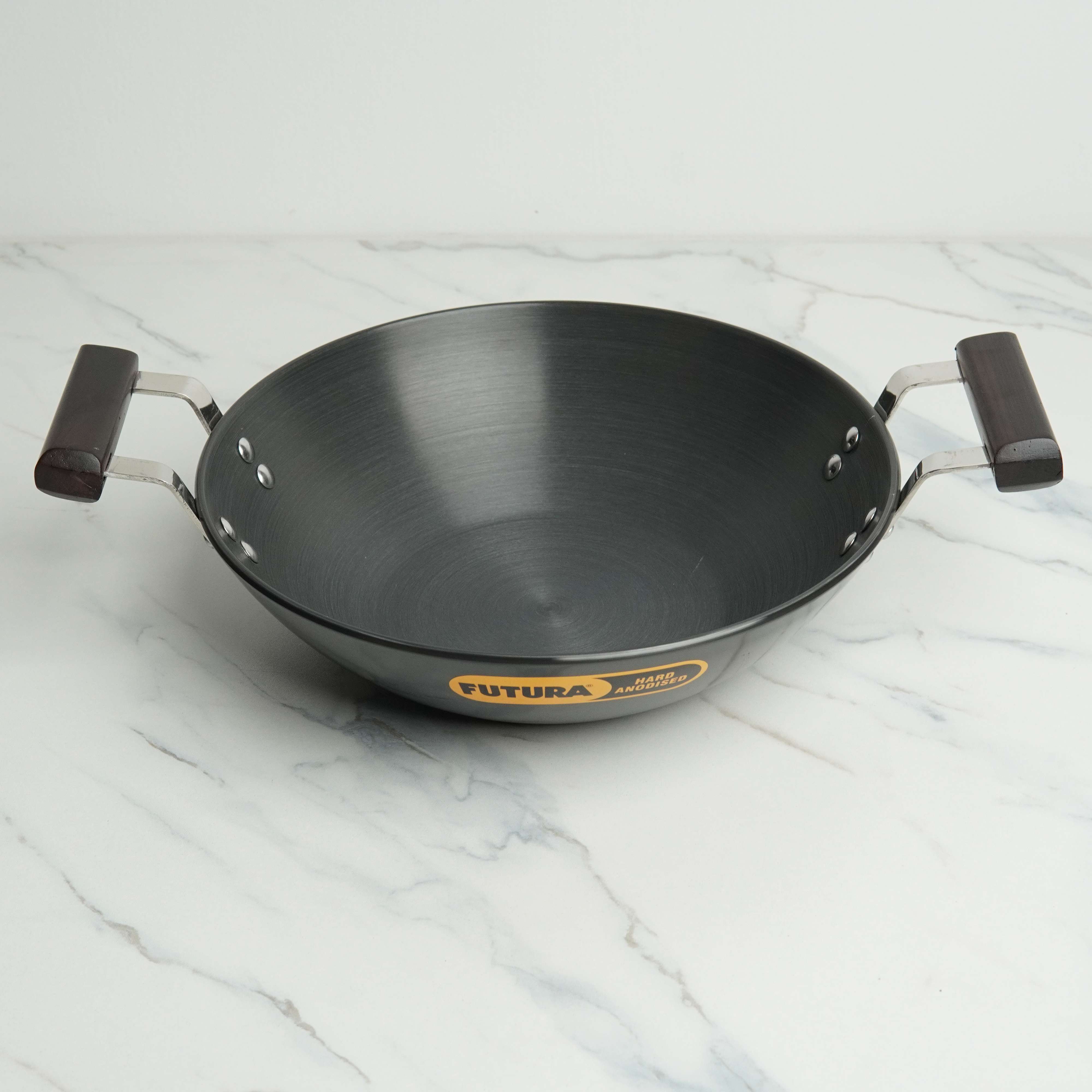 Hawkins Futura Hard Anodized Deep Fry Pan – 2.5L