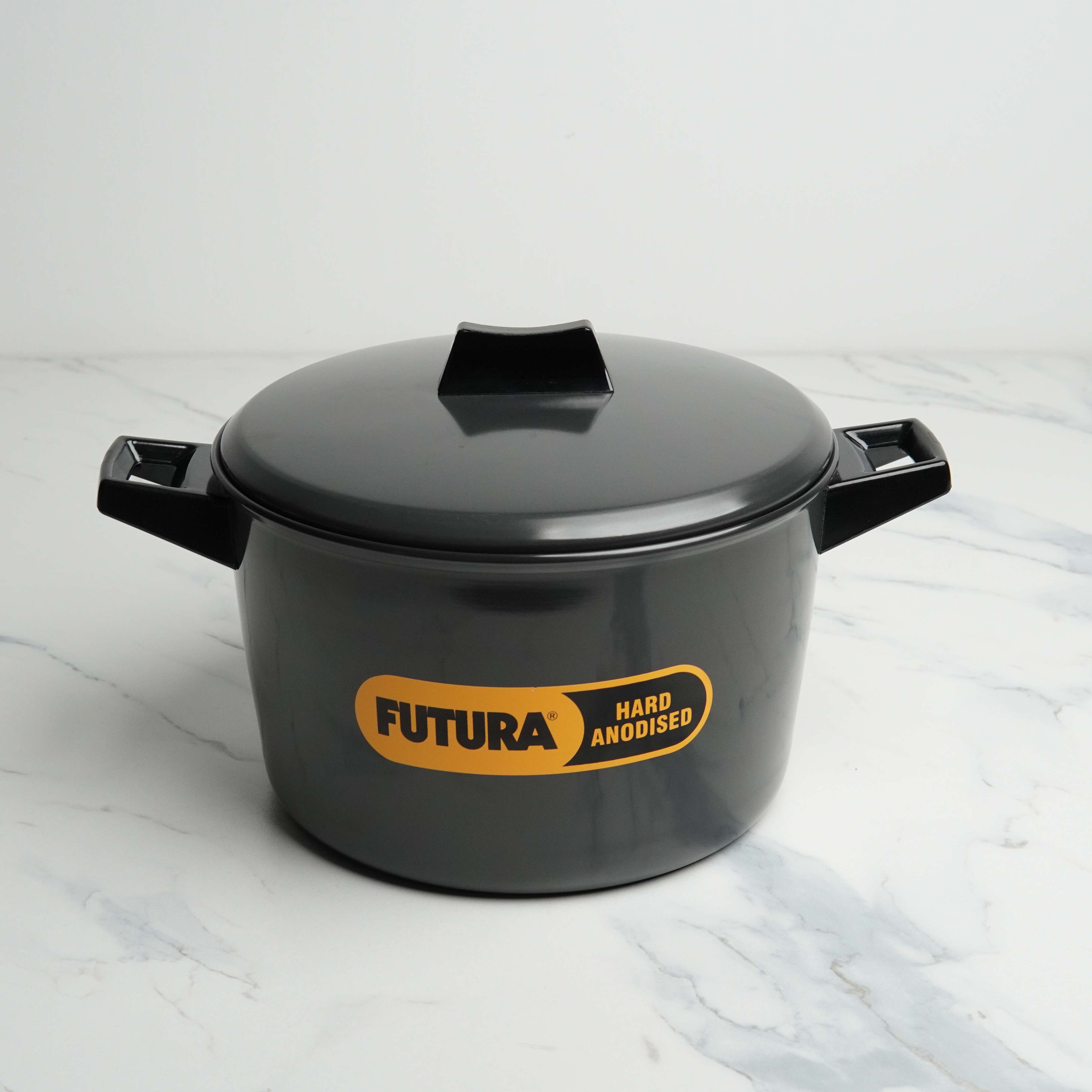 Hawkins Futura Hard Anodized Cook & Serve Bowl – 4L