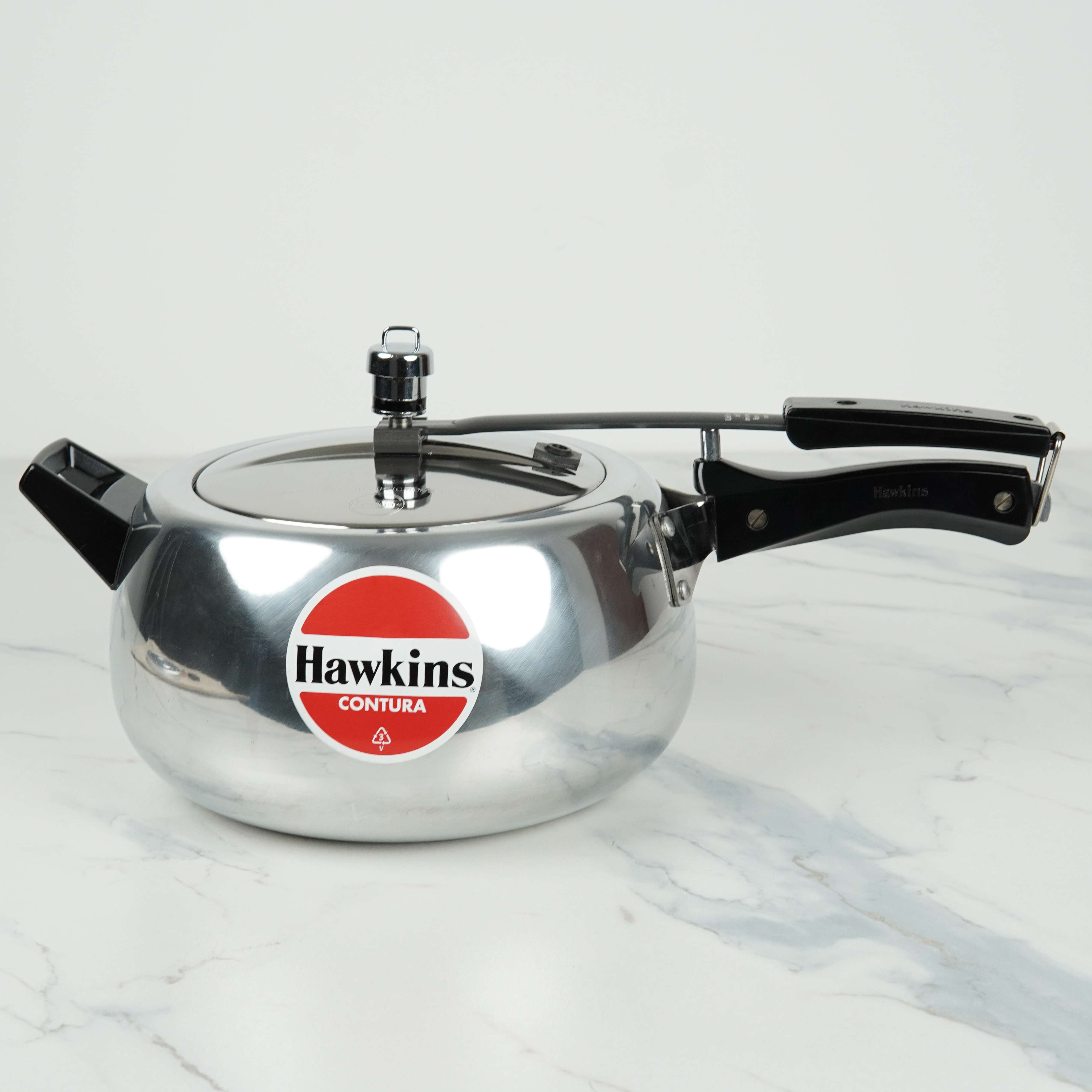 Hawkins Contura Pressure Cooker – 6.5L