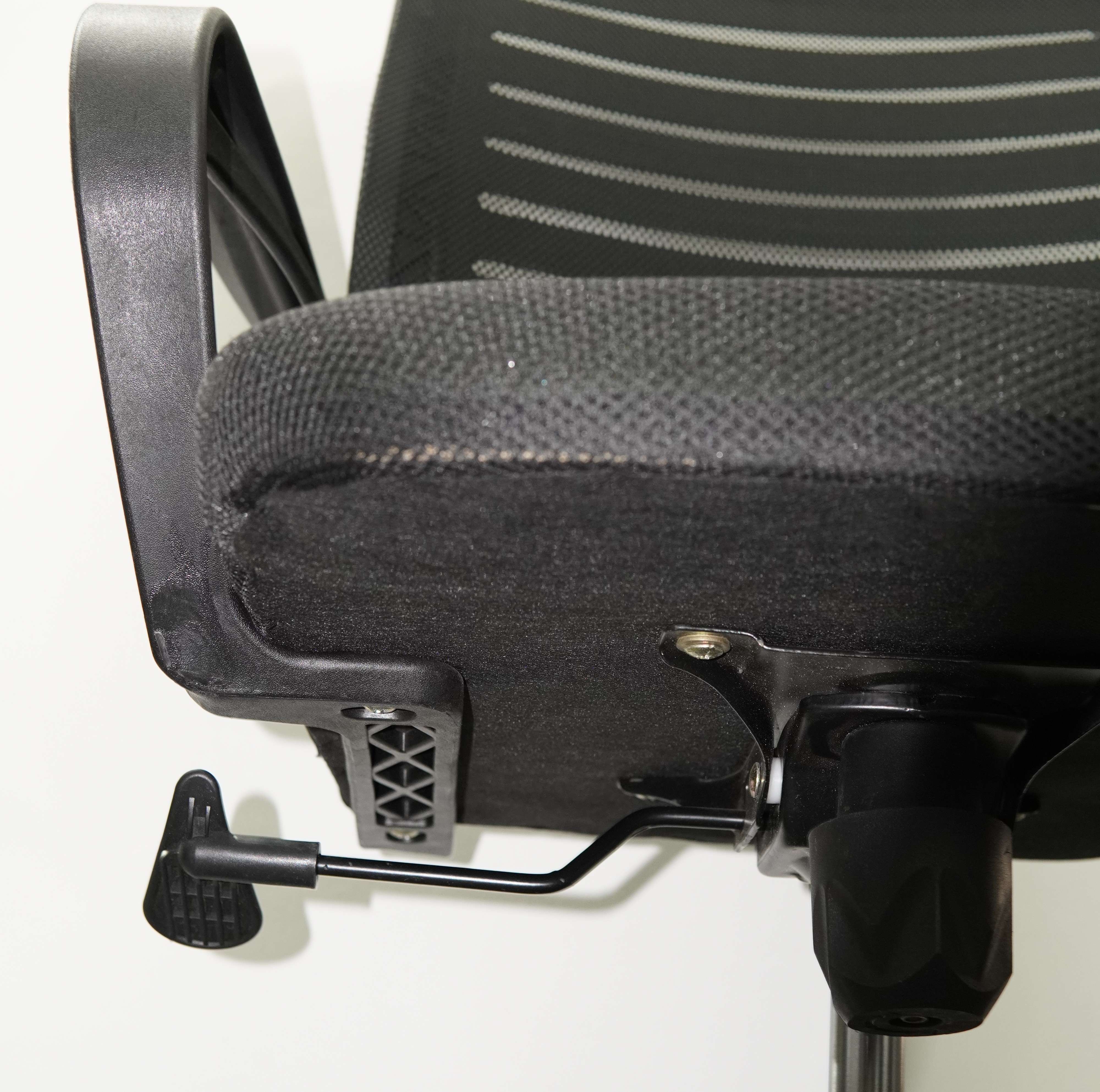 ErgoMesh Executive Office Chair with Adjustable Height & Tilt Lock