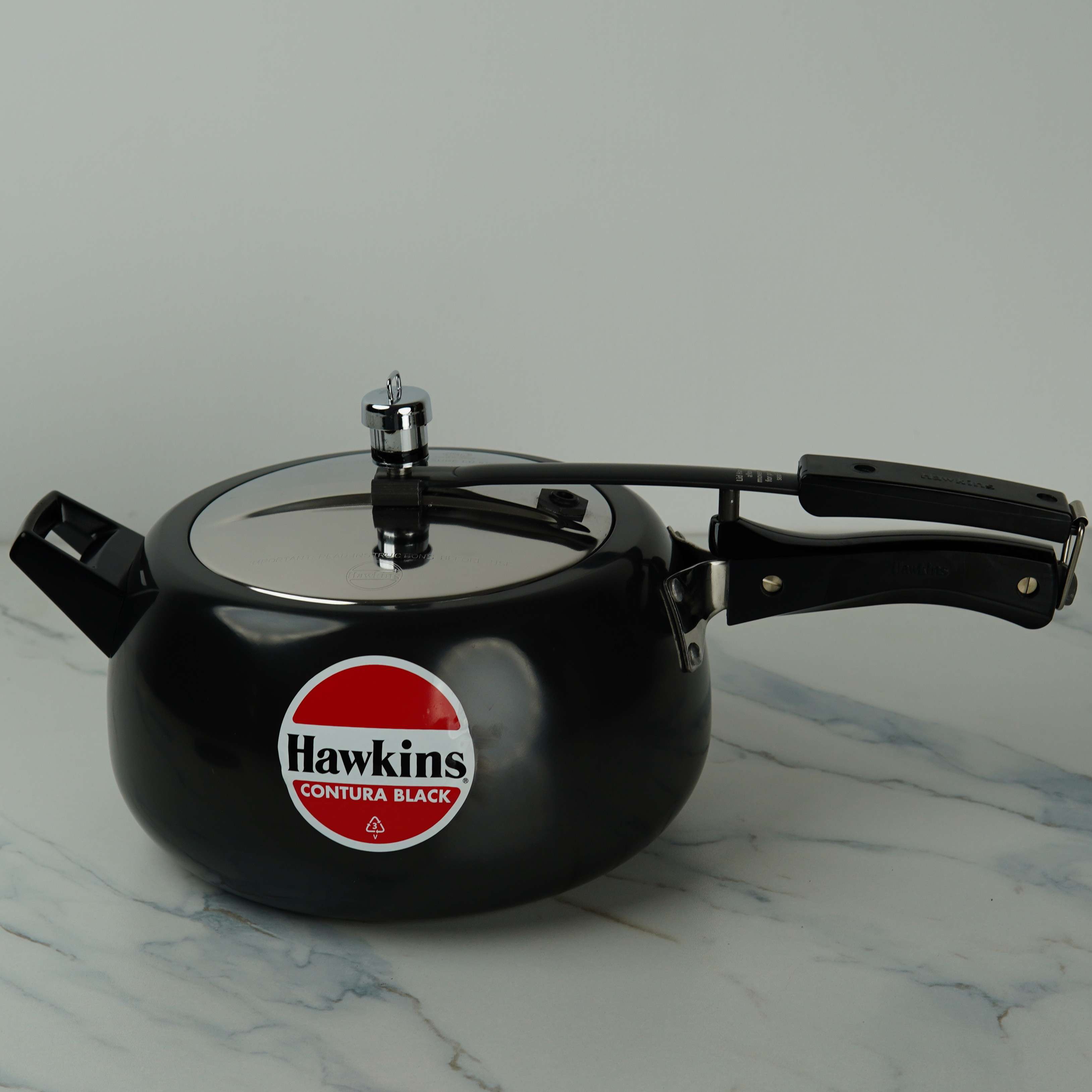 Hawkins Contura Hard Anodized Pressure Cooker – 6.5L