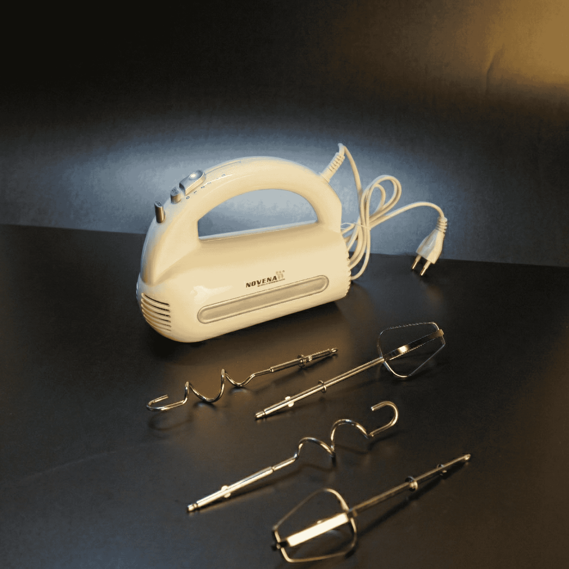 Novena NM-73 Hand Mixer 300W
