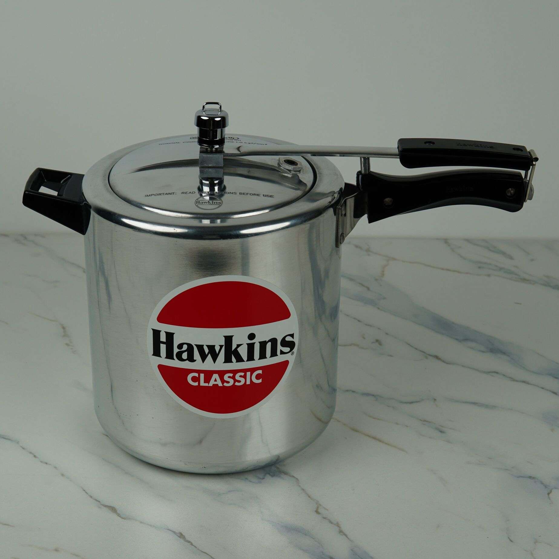 Hawkins Classic Pressure Cooker – 8L